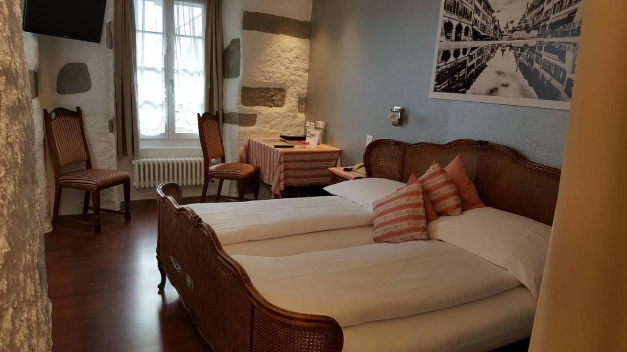 Hotel Murtenhof & Krone エクステリア 写真