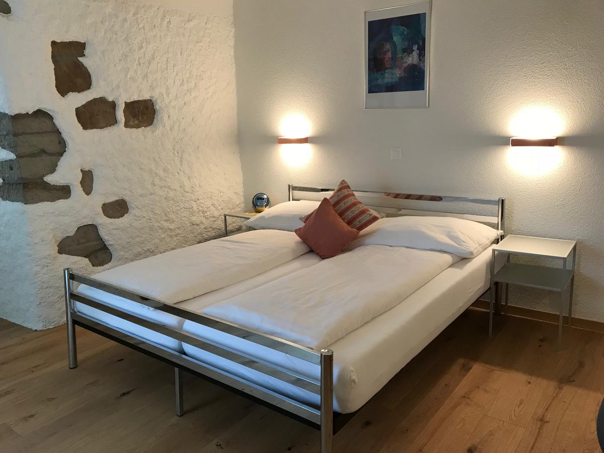 Hotel Murtenhof & Krone エクステリア 写真